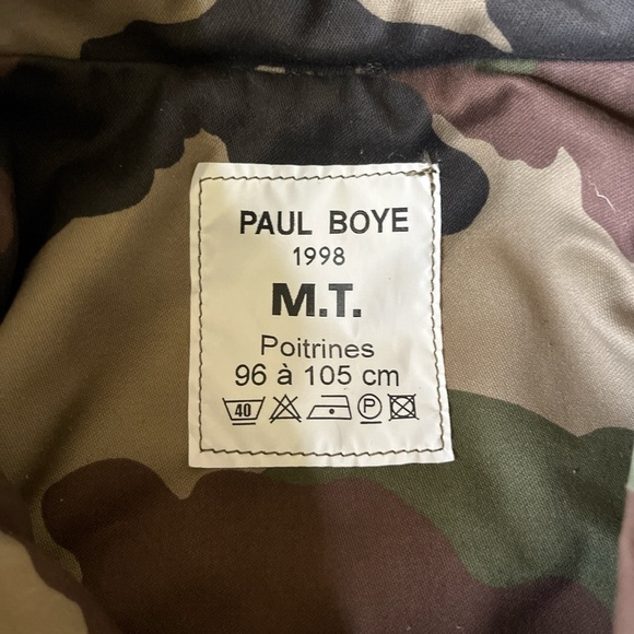 The French Military Flak Vest is an authentic surplus flak vest carrier. - Picture 10 of 12